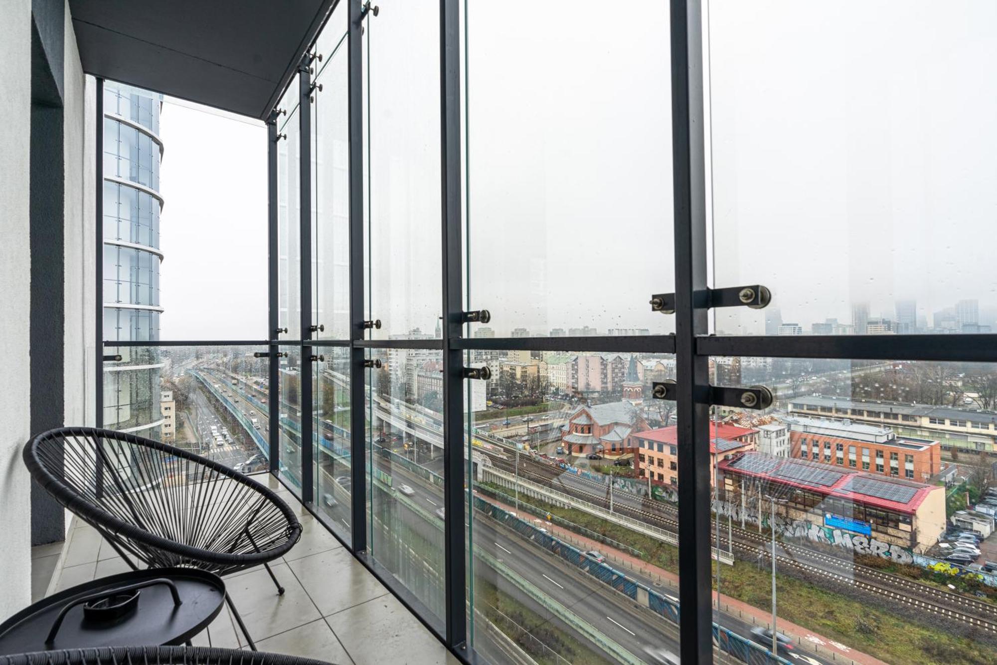 Warsaw Business Apartments - Air Conditioning, 10Th Floor, City View, Balcony - By Rentujemy Exteriör bild
